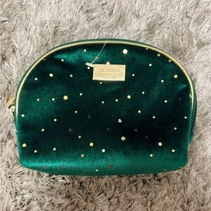 Mario Badescu Emerald Green Velvet Cosmetic Case with Gold Dots